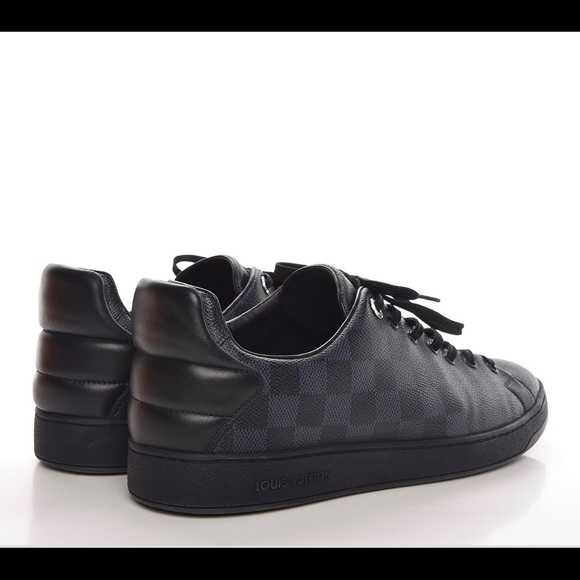 LOUIS VUITTON mens front row sneakers